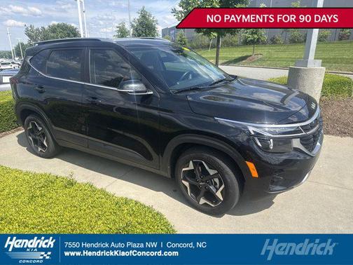 Fusion Black 2026 Kia Seltos EX