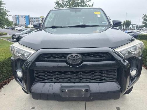 Midnight Black Metallic 2016 Toyota 4Runner SR5 Premium