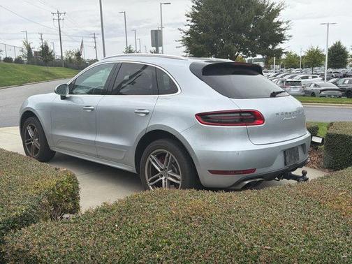 2015 Porsche Macan Turbo