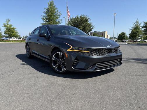 Gravity Gray 2022 Kia K5 EX