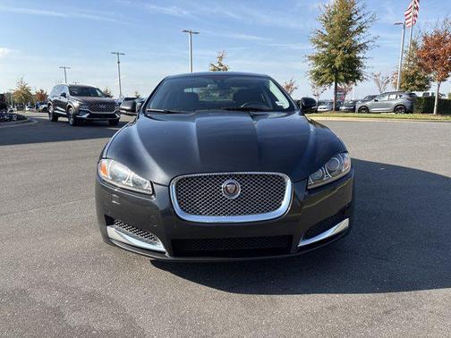 2015 Jaguar XF 2.0T Premium