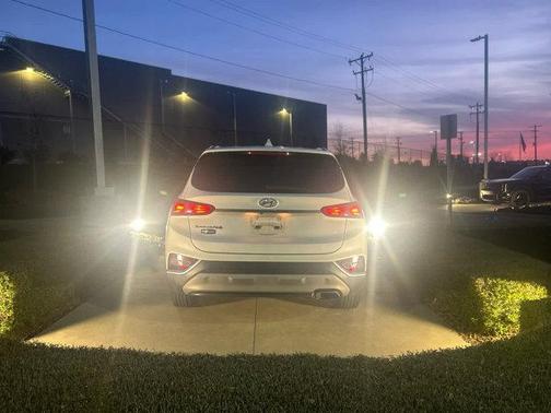 2019 Hyundai SANTA FE SEL 2.4
