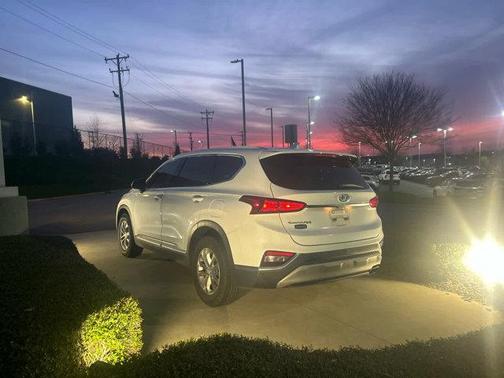 2019 Hyundai SANTA FE SEL 2.4
