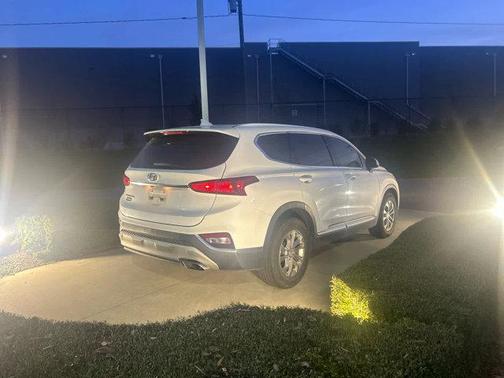 2019 Hyundai SANTA FE SEL 2.4