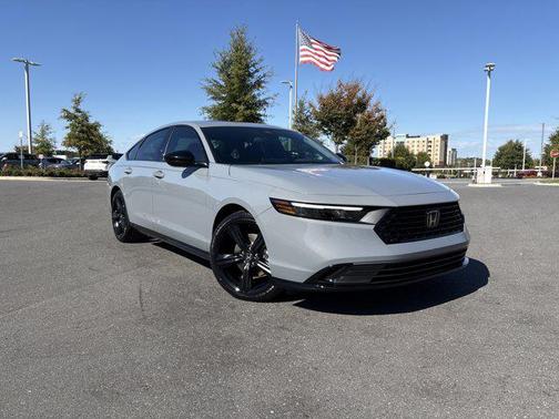 2025 Honda Accord Hybrid Base