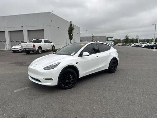 2024 Tesla Model Y Long Range Dual Motor All-Wheel Drive
