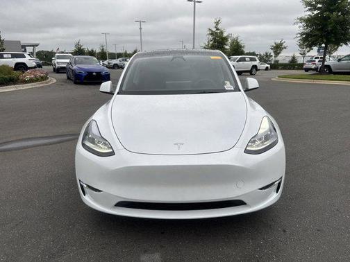 2024 Tesla Model Y Long Range Dual Motor All-Wheel Drive