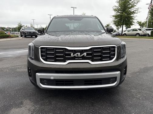 Dark Moss 2023 Kia Telluride SX