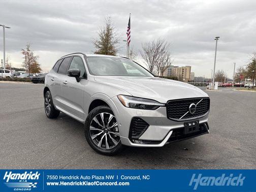 2025 Volvo XC60 B5 Plus