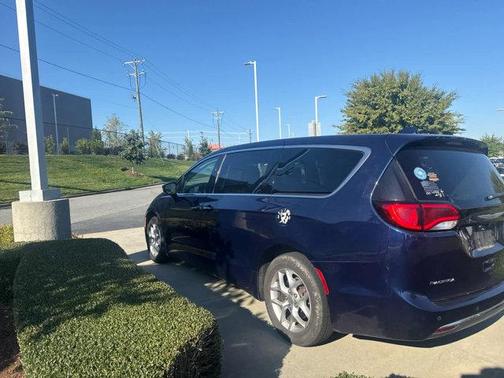 2019 Chrysler Pacifica Touring Plus
