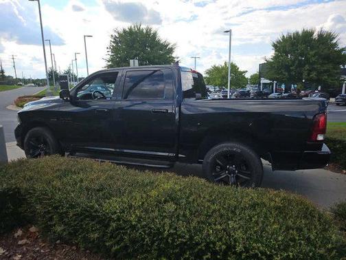2017 RAM 1500 Night Crew Cab 4x4 5'7' Box