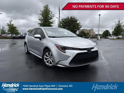 Classic Silver Metallic 2022 Toyota Corolla LE