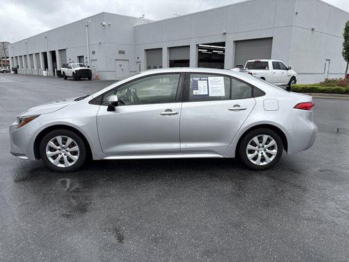 Classic Silver Metallic 2022 Toyota Corolla LE