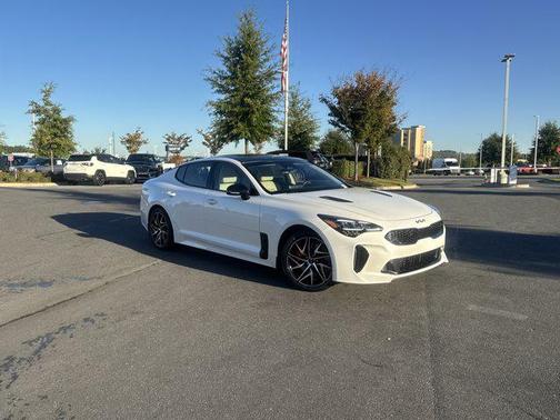2023 Kia Stinger GT-Line