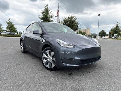 2023 Tesla Model Y Long Range Dual Motor All-Wheel Drive