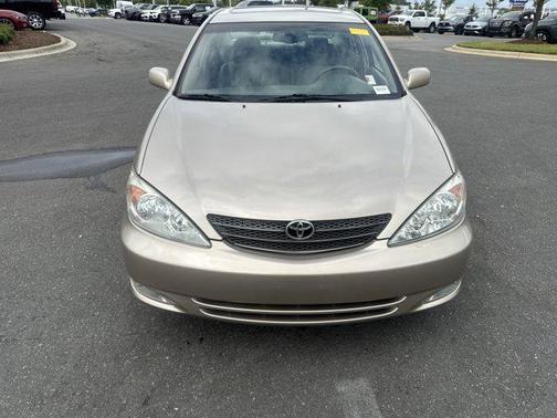2004 Toyota Camry XLE V6