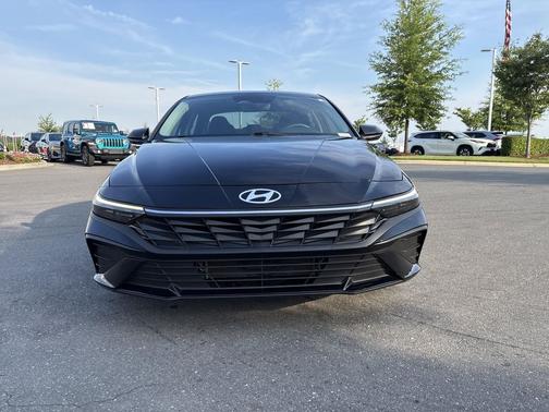 Abyss Black 2025 Hyundai ELANTRA HEV Blue