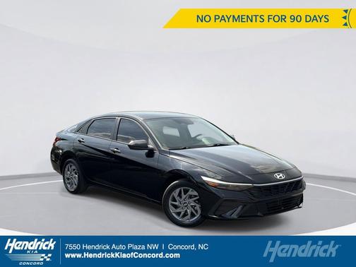 Abyss Black 2025 Hyundai ELANTRA HEV Blue