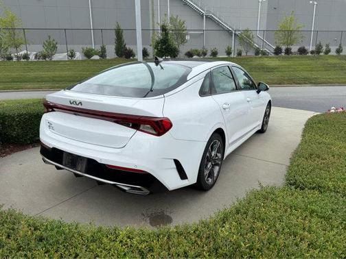 2022 Kia K5 EX