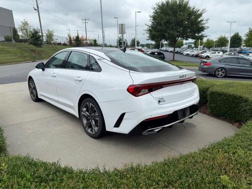 2022 Kia K5 EX