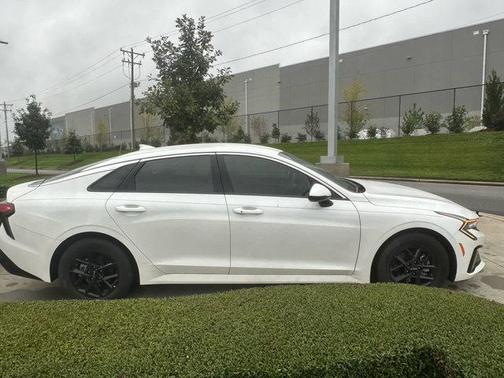 2025 Kia K5 LXS