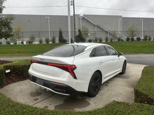 2025 Kia K5 LXS