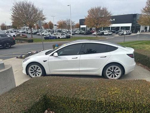 2023 Tesla Model 3 Standard Range