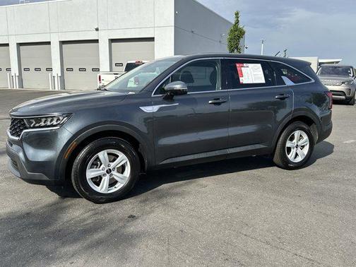2022 Kia Sorento LX