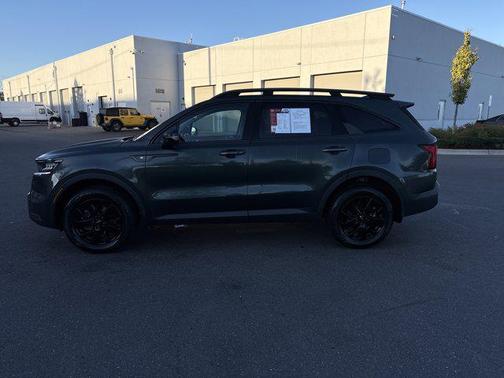 2023 Kia Sorento S