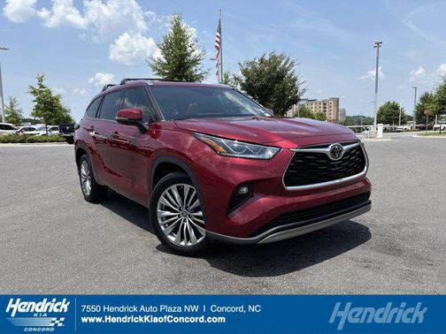 2023 Toyota Highlander Platinum