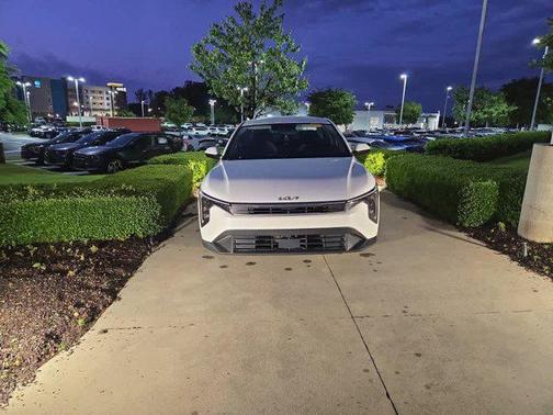Snow White Pearl 2025 Kia K4 LXS