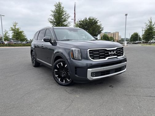 Gravity Gray 2024 Kia Telluride SX
