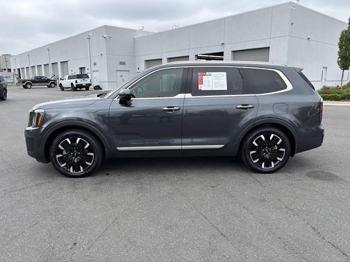 Gravity Gray 2024 Kia Telluride SX