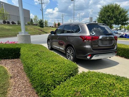 2020 Mitsubishi Outlander SEL