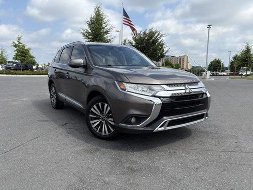 2020 Mitsubishi Outlander SEL