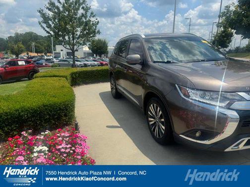 2020 Mitsubishi Outlander SEL
