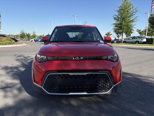 Inferno Red 2025 Kia Soul LX