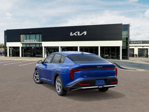 2025 Kia K4 LXS