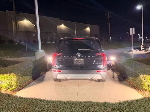 2021 Kia Telluride LX