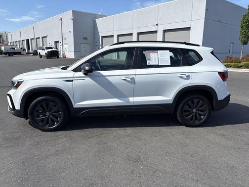 2024 Volkswagen Taos 1.5T S