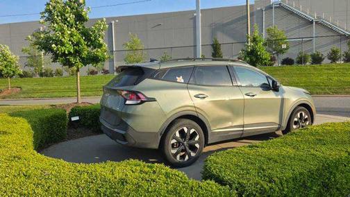 Jungle Green 2023 Kia Sportage X-Line