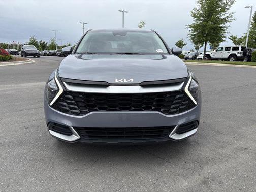 Everlasting Silver 2024 Kia Sportage EX