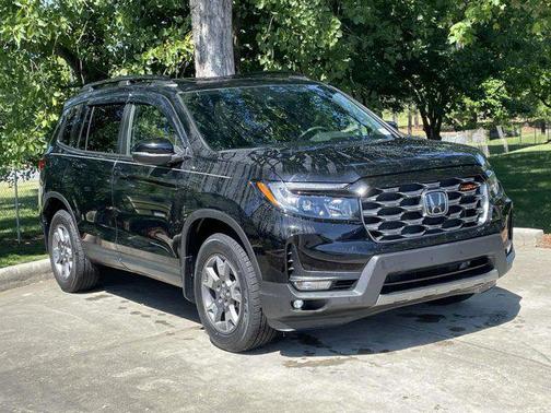 2022 Honda Passport AWD TrailSport