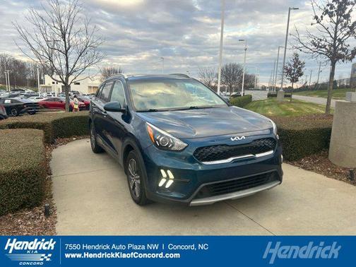 2022 Kia Niro LXS
