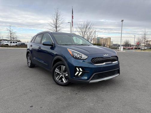 2022 Kia Niro LXS