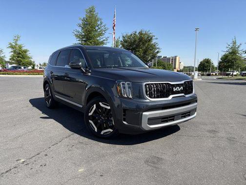 Gravity Gray 2023 Kia Telluride EX