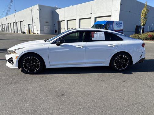 2024 Kia K5 GT-Line