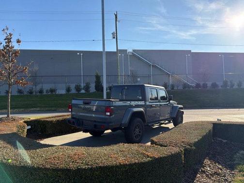 2024 Jeep Gladiator Sport S