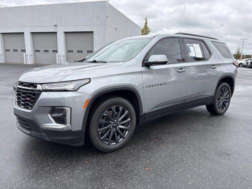 2023 Chevrolet Traverse RS