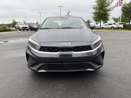 Gravity Gray 2022 Kia Forte FE